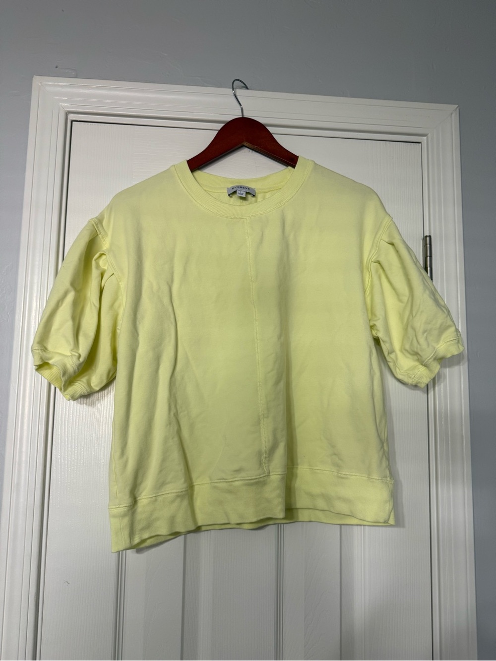 Evereve Sofi Short Sleeve Pleated Sweatshirt in yellow size Large